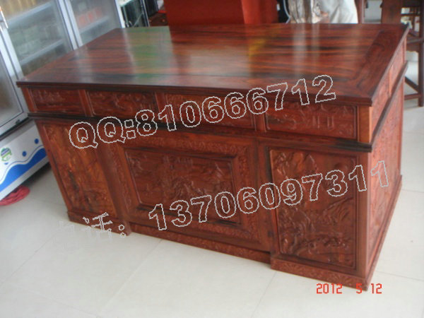 老挝大红酸枝清式办公桌 1.6米